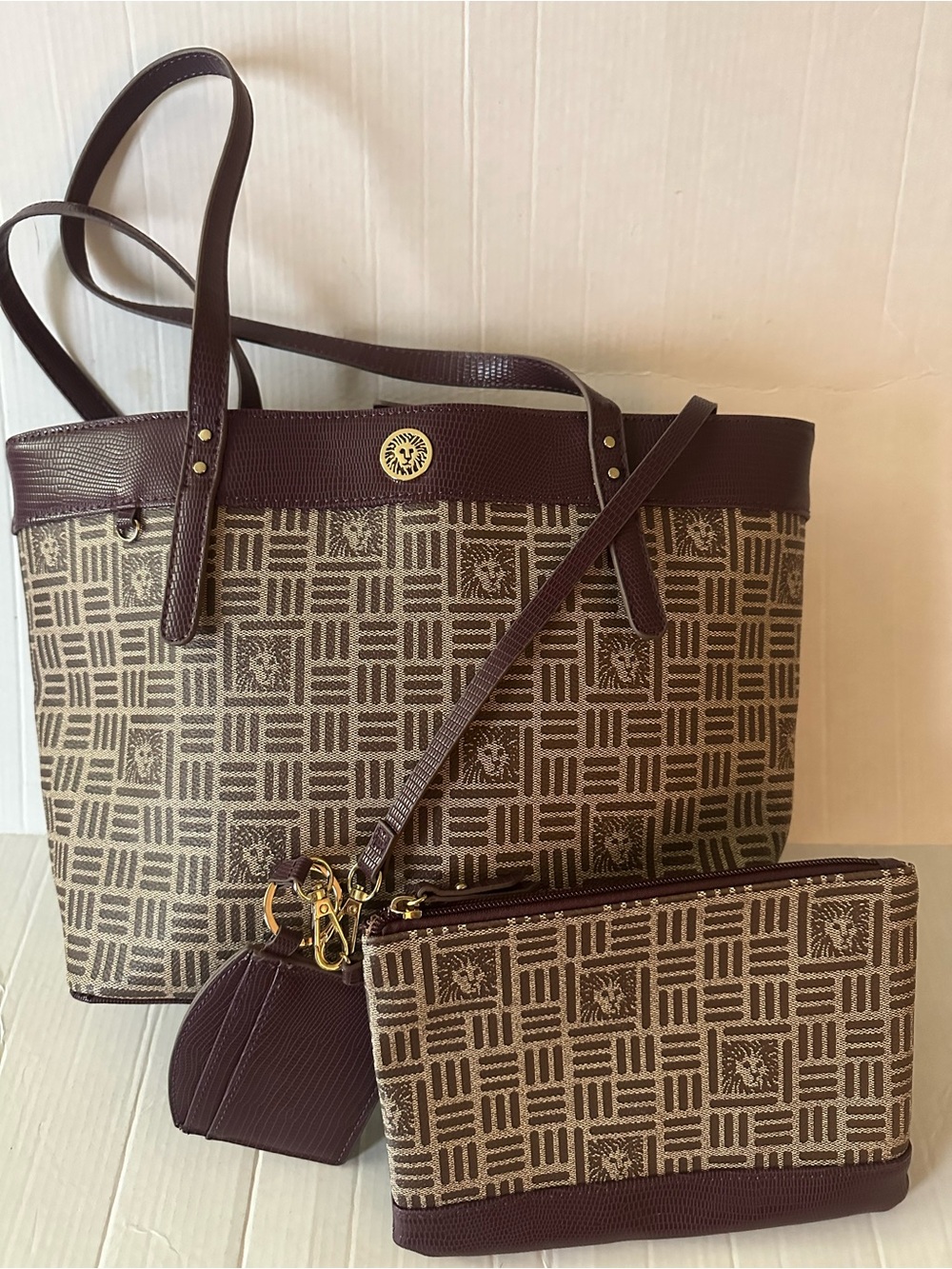 Anne Klein New Tote Bag Set Monogram Lion Logo Purse Wristlet Card Holder Charm